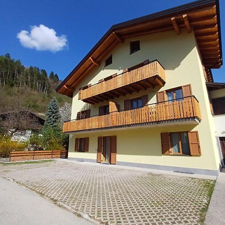 Fiore Pieve Di Ledro Exterior foto